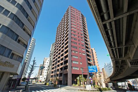 ラプラースウエスト